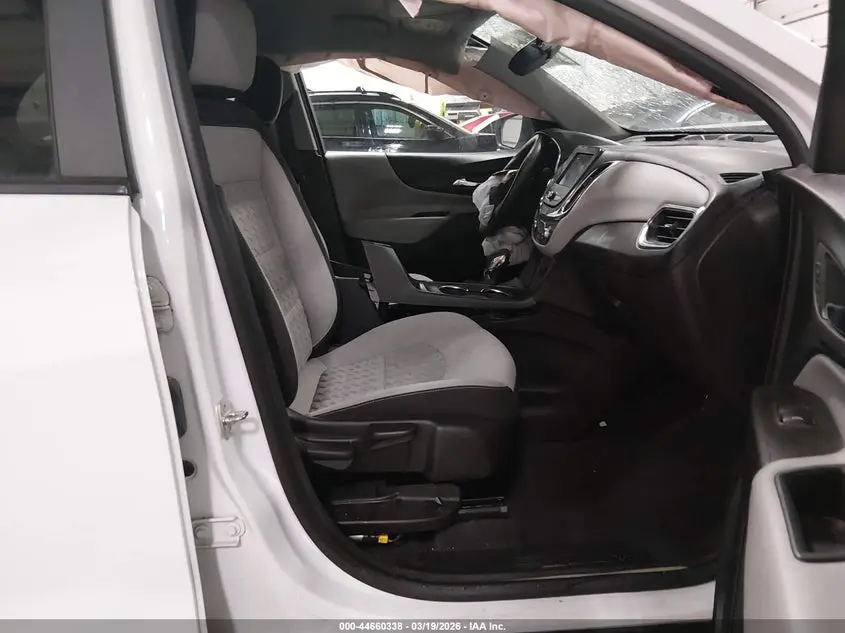 2022 CHEVROLET EQUINOX AWD LS