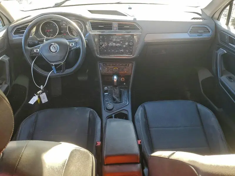 2021 VOLKSWAGEN TIGUAN SE  