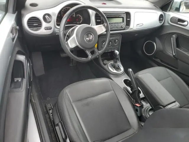 2013 VOLKSWAGEN BEETLE
