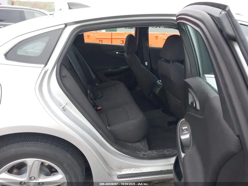 2021 CHEVROLET MALIBU FWD 1FL