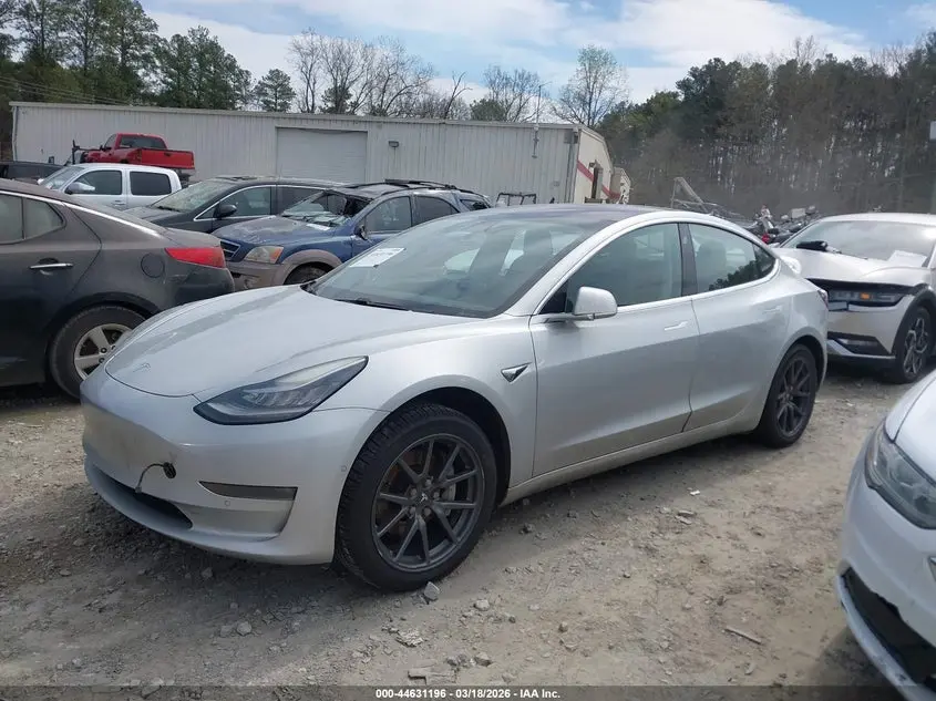 2018 TESLA MODEL 3  