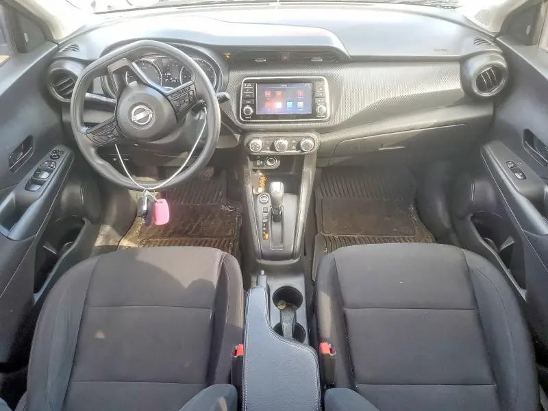 2023 NISSAN KICKS S  