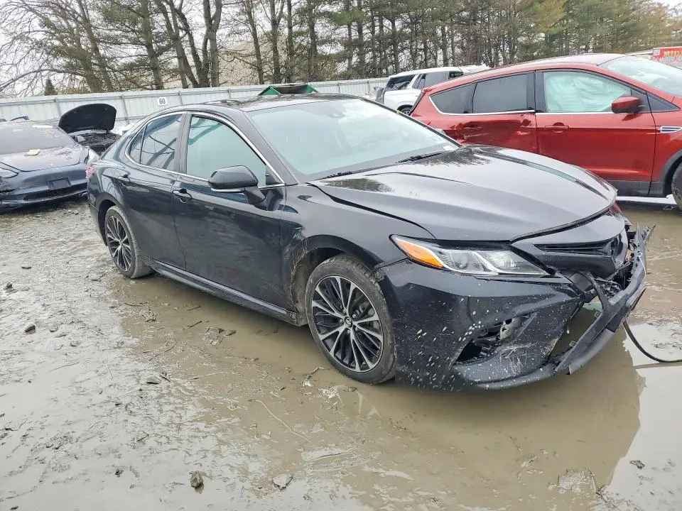 2019 TOYOTA CAMRY   