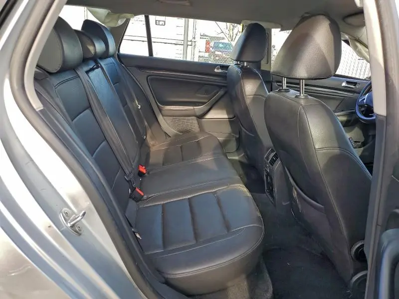 2012 VOLKSWAGEN JETTA TDI  