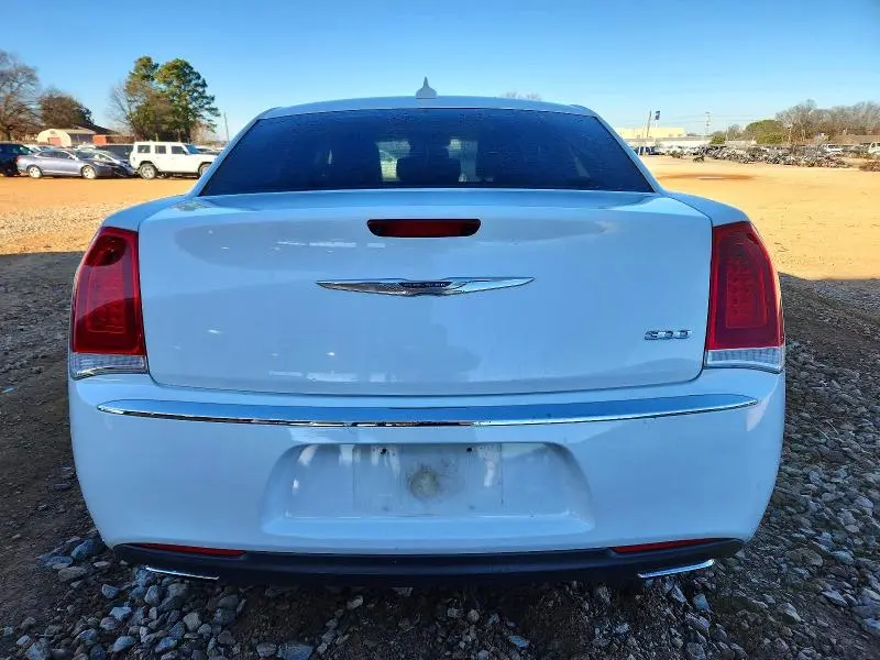2015 CHRYSLER 300 LIMITED  