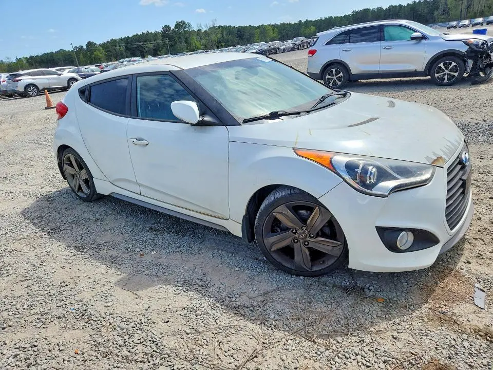 2015 HYUNDAI VELOSTER TURBO  