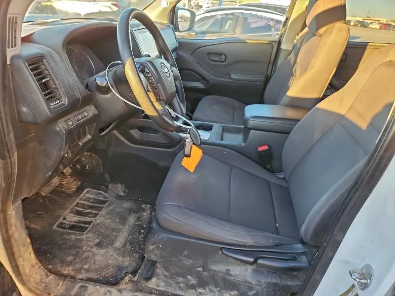 2022 NISSAN FRONTIER S  