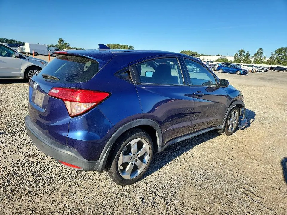 2017 HONDA HR-V LX  