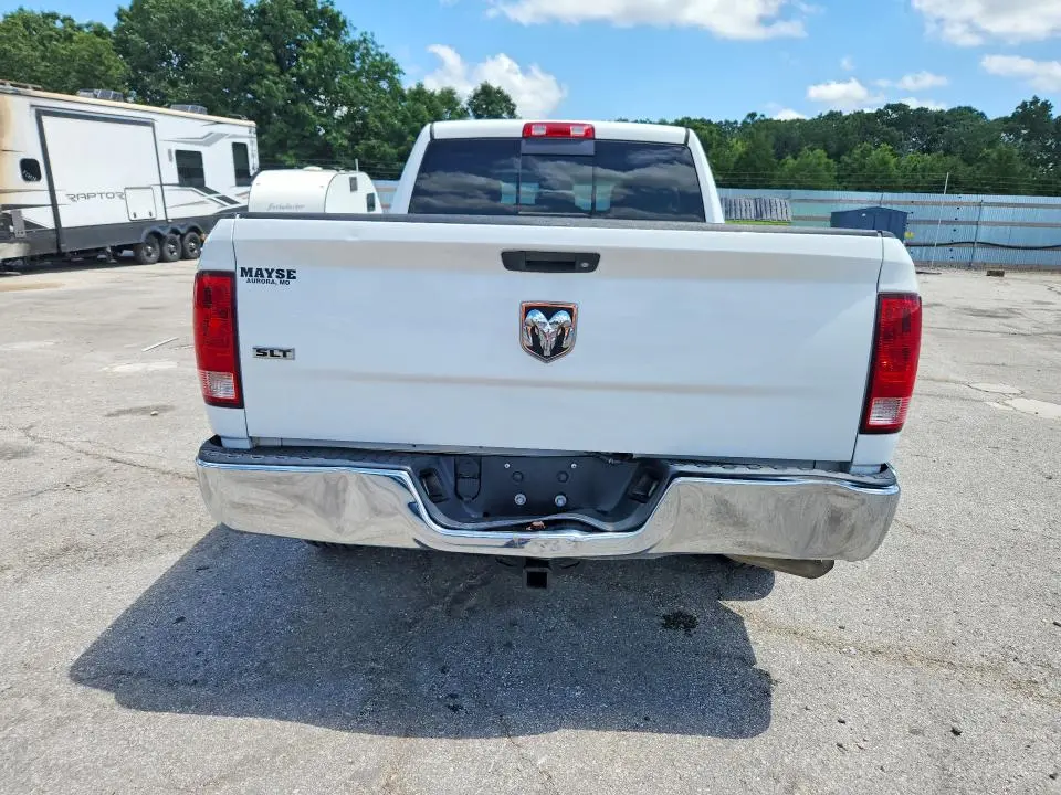 2014 RAM 1500 SLT  