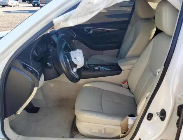 2018 INFINITI Q50 LUXE  