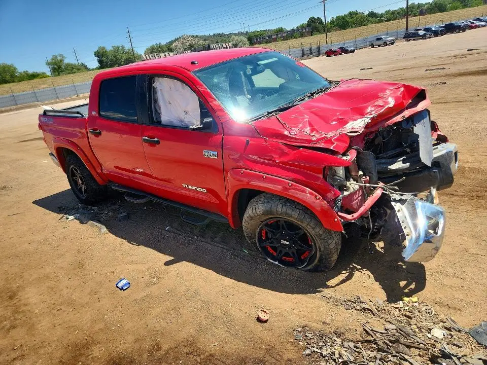 2014 TOYOTA TUNDRA CREWMAX SR5  