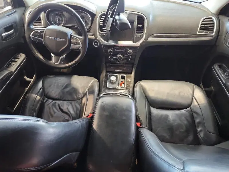 2015 CHRYSLER 300 LIMITED  