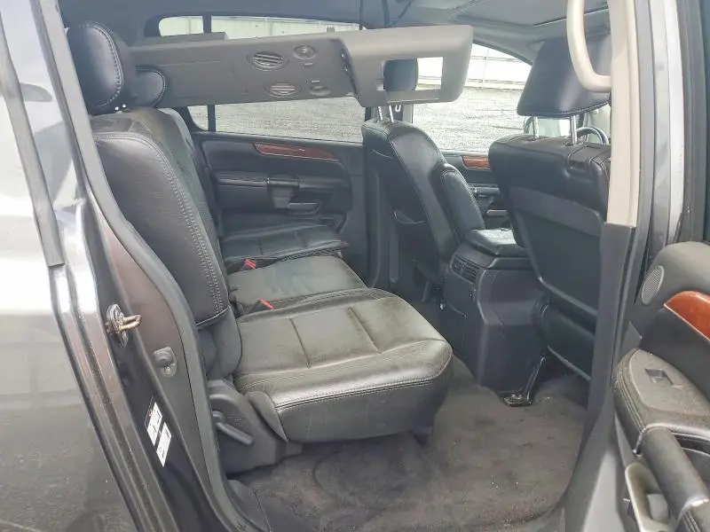 2010 INFINITI QX56 BASE  