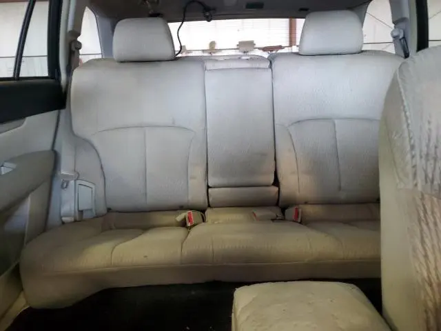 2011 SUBARU OUTBACK 2.5I PREMIUM  