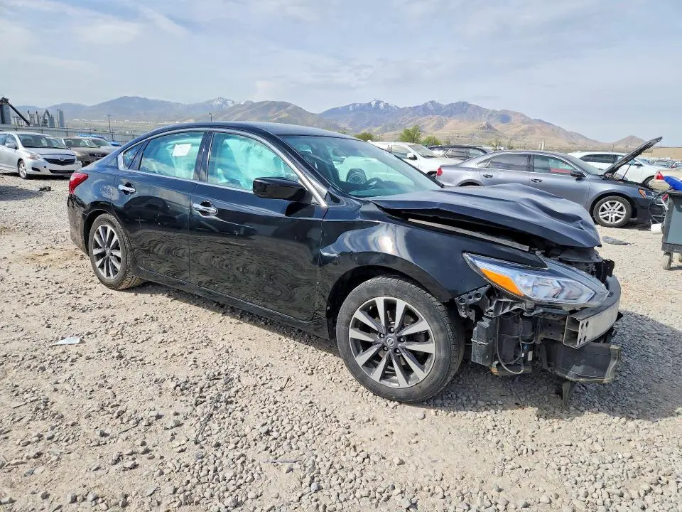 2017 NISSAN ALTIMA 2.5 SV  