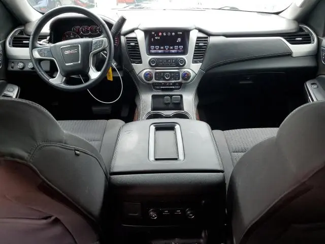 2016 GMC YUKON SLE  