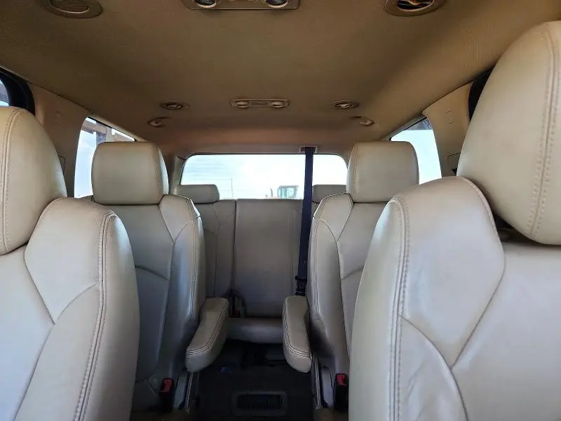 2012 GMC ACADIA SLT-1  
