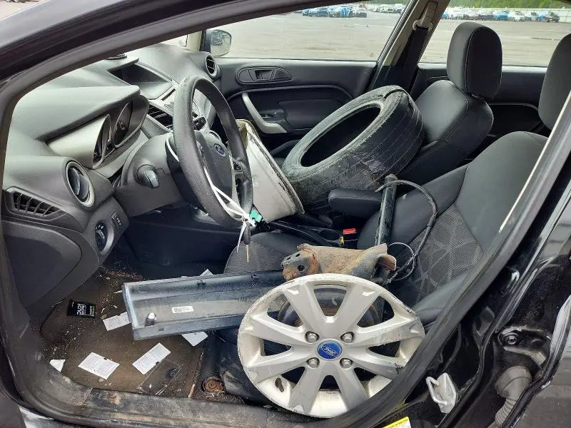 2012 FORD FIESTA SE  