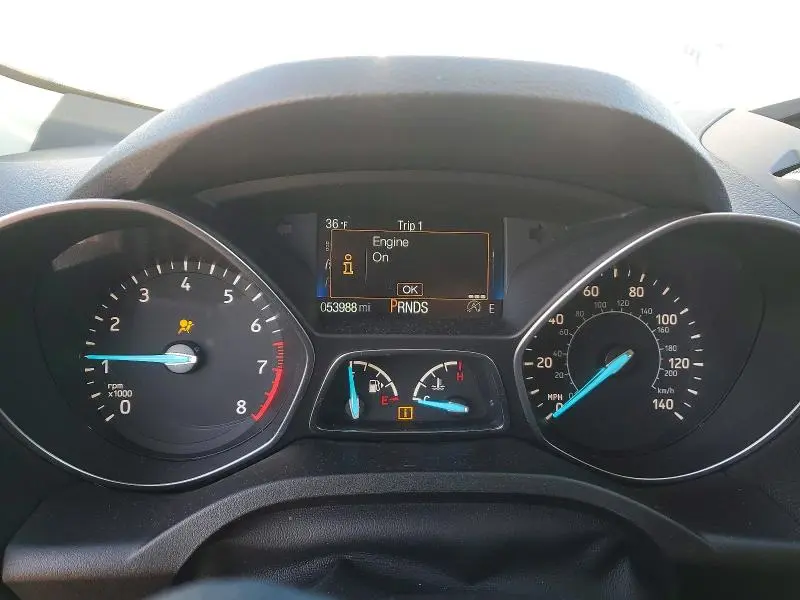 2017 FORD ESCAPE SE  