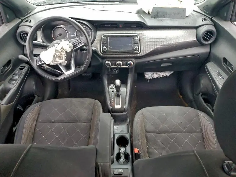2020 NISSAN KICKS S  