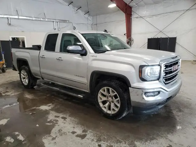 2018 GMC SIERRA K1500 SLT  