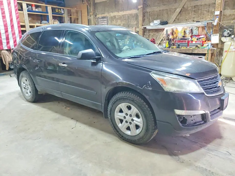 2017 CHEVROLET TRAVERSE LS  
