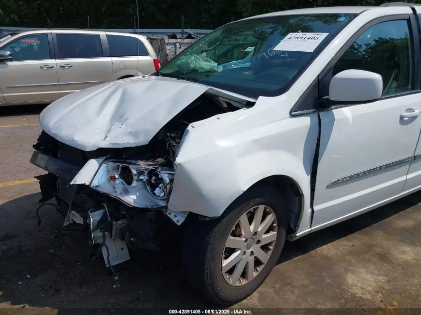 2014 CHRYSLER TOWN & COUNTRY TOURING