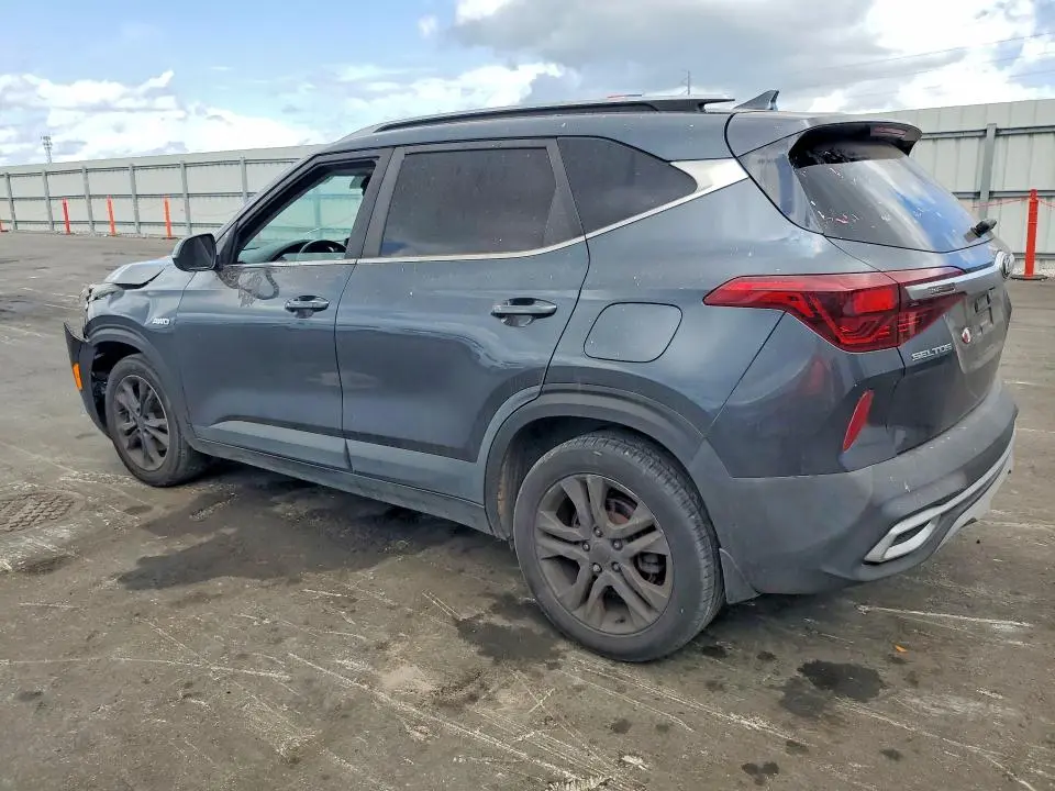 2021 KIA SELTOS S  