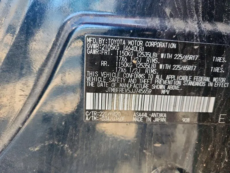 2018 TOYOTA RAV4 LE  