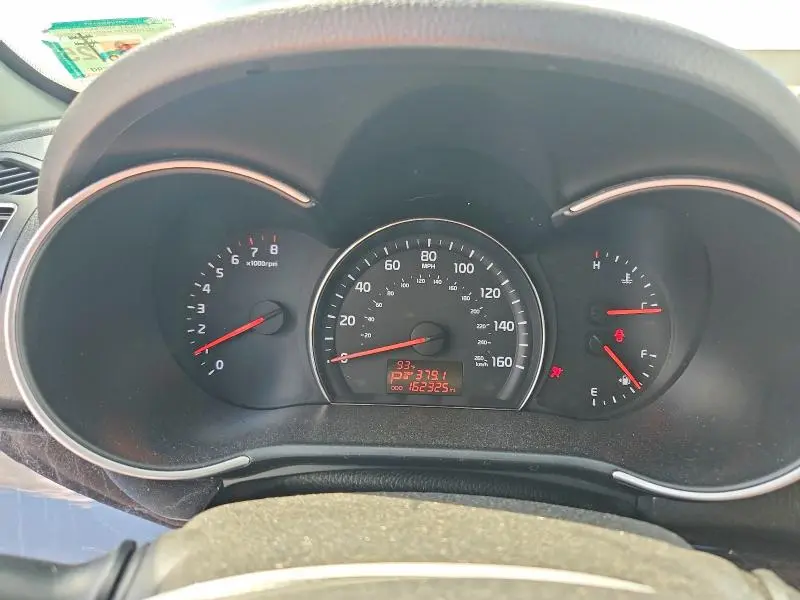 2014 KIA SORENTO LX  