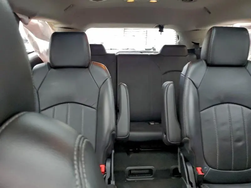 2016 CHEVROLET TRAVERSE LTZ  