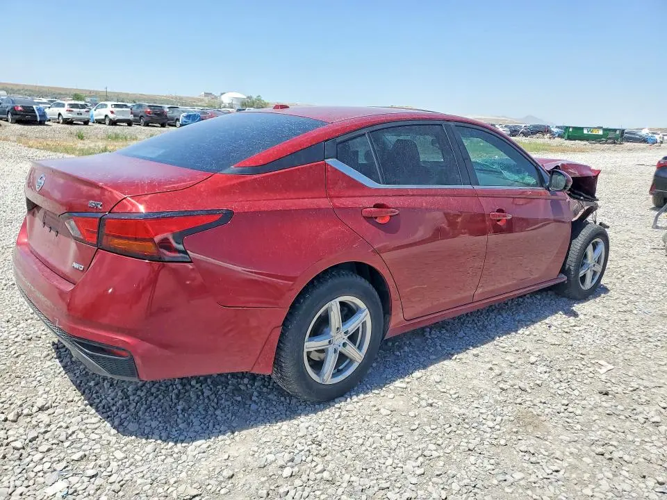2019 NISSAN ALTIMA SR  