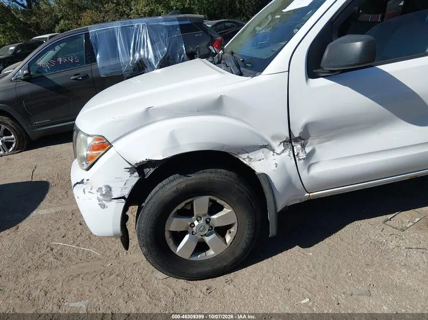 2012 NISSAN FRONTIER SV