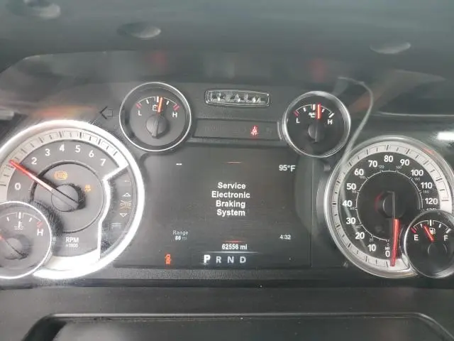 2018 RAM 1500 SLT  