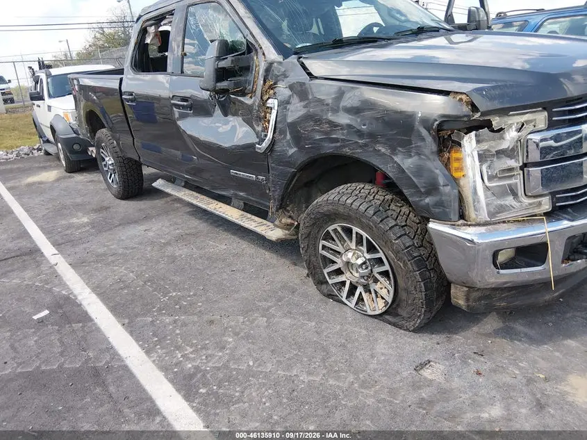 2017 FORD F-250 LARIAT