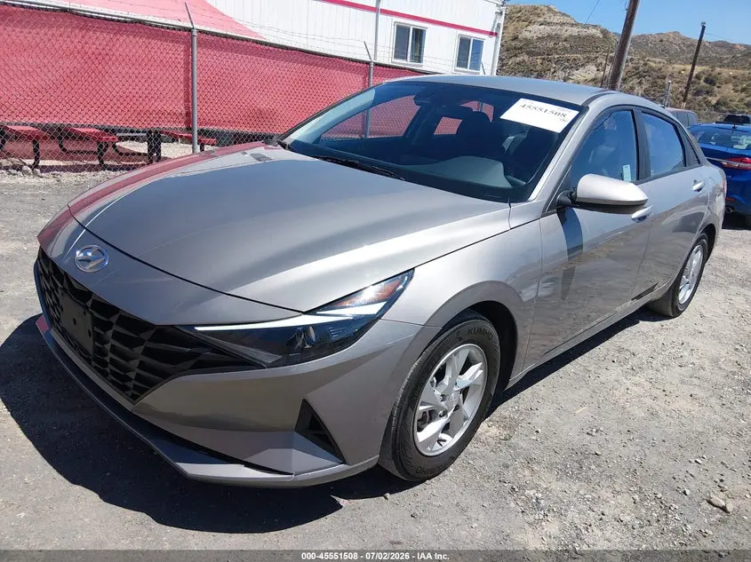 2023 HYUNDAI ELANTRA SE