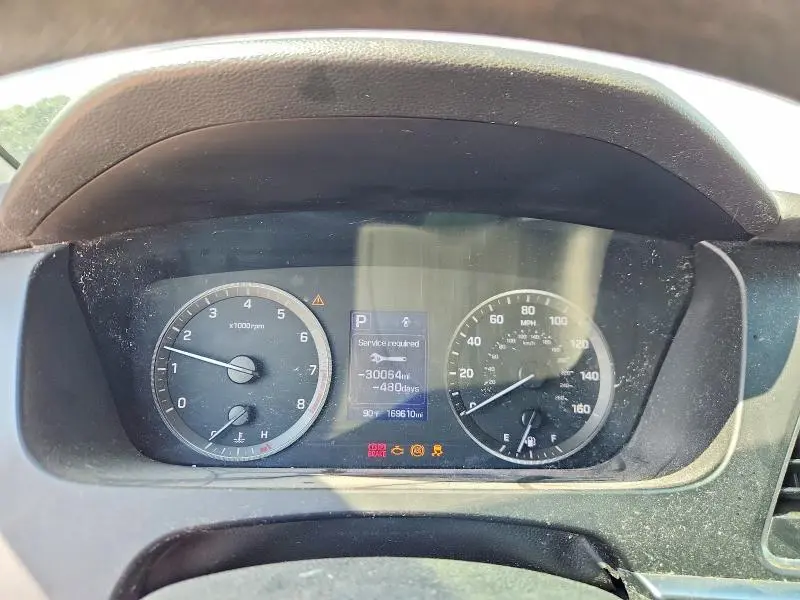 2017 HYUNDAI SONATA SE  