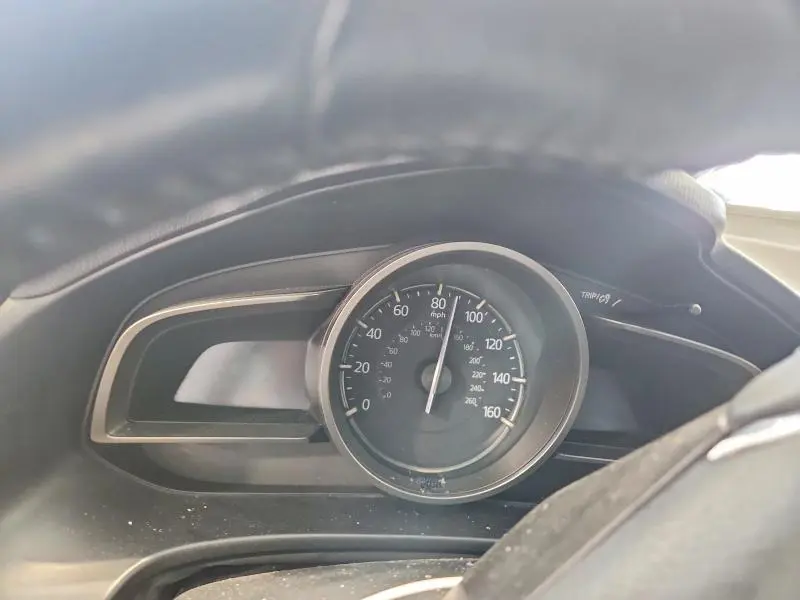 2018 MAZDA 3 TOURING  