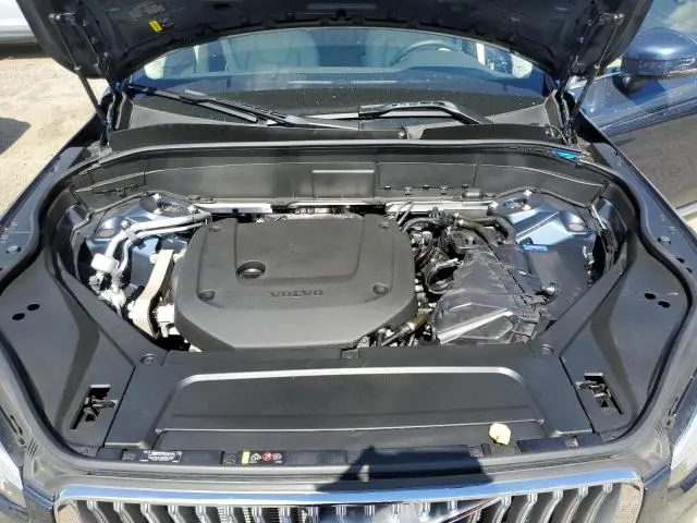2023 VOLVO XC90 PLUS
