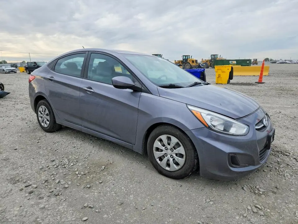2015 HYUNDAI ACCENT GLS  