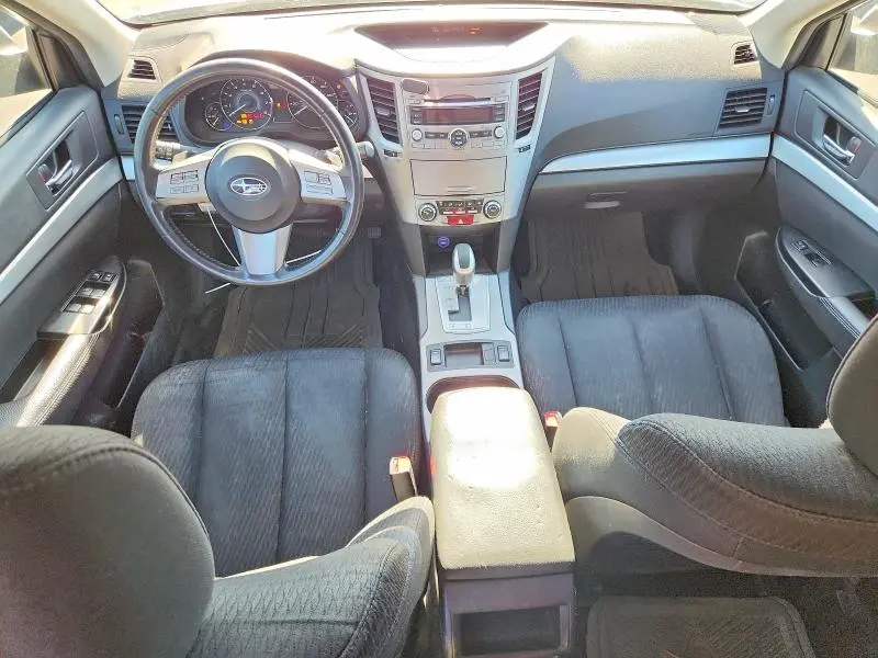 2010 SUBARU OUTBACK 2.5I PREMIUM  