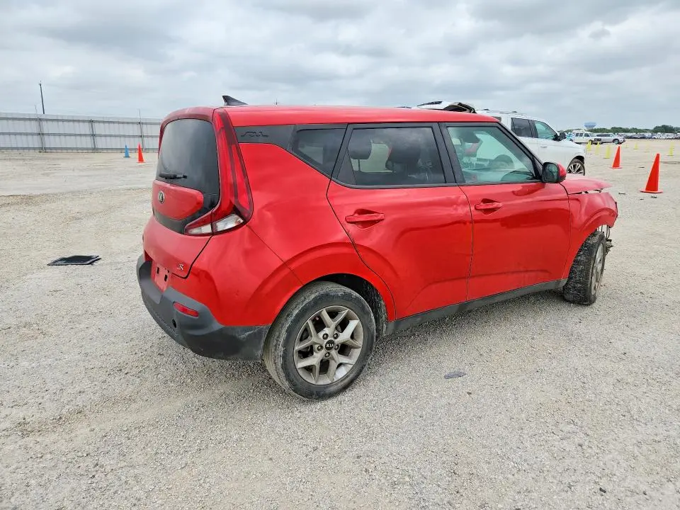 2021 KIA SOUL S  