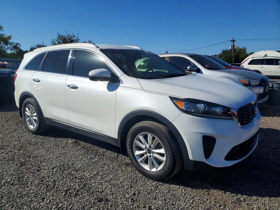 2020 KIA SORENTO LX  
