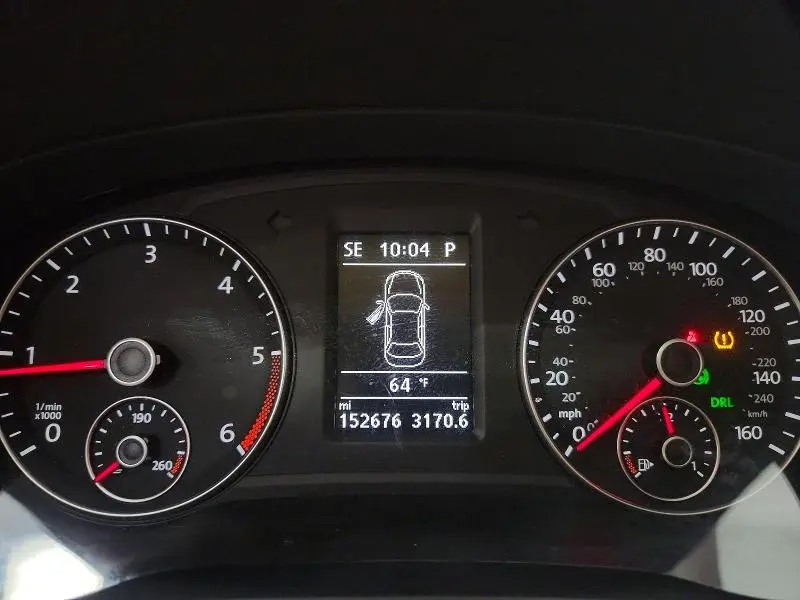 2013 VOLKSWAGEN PASSAT SE  