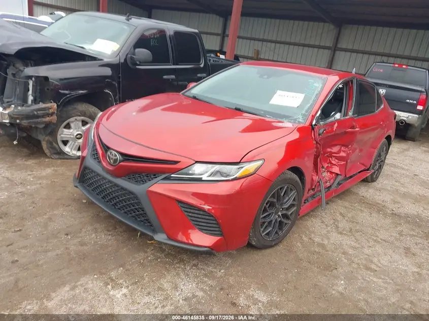 2019 TOYOTA CAMRY SE