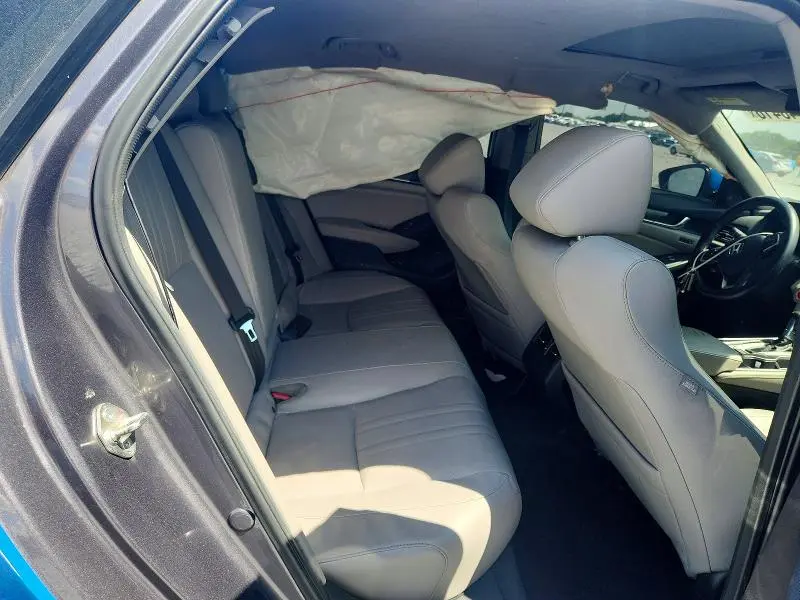 2018 HONDA ACCORD TOURING  