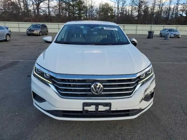 2022 VOLKSWAGEN PASSAT SE  