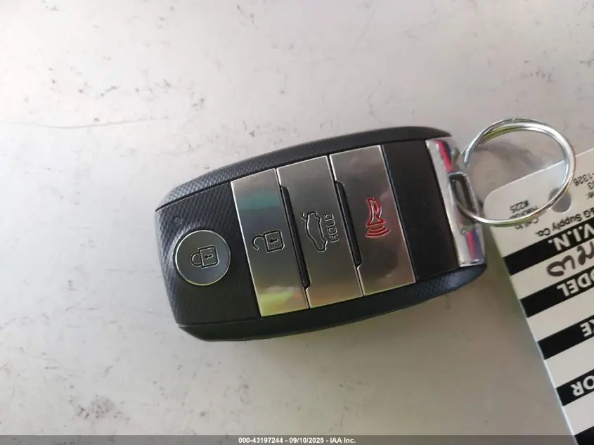 2023 KIA RIO 5-DOOR S