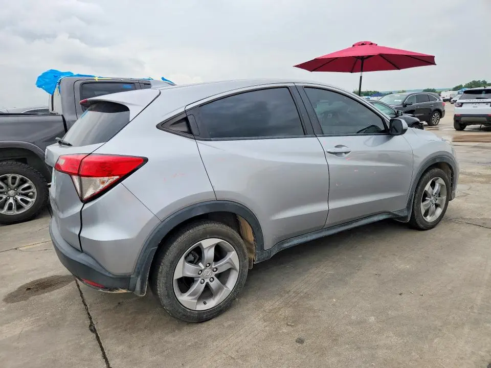 2020 HONDA HR-V LX  