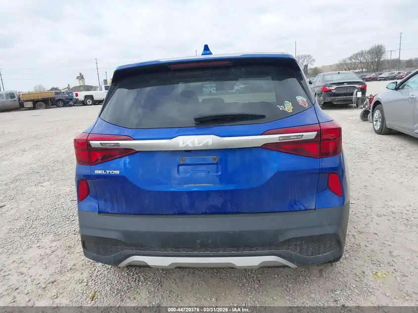2023 KIA SELTOS LX